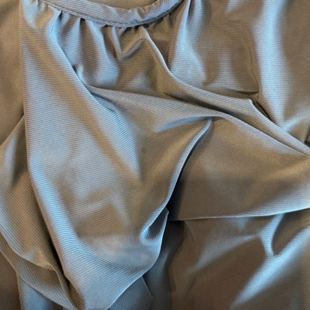 Y2K Blue Ruffle Tank - Picture 4 of 4